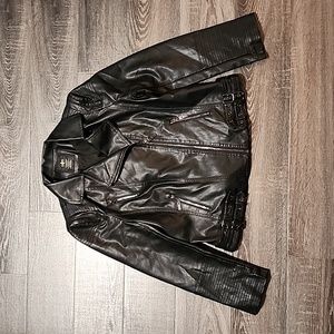 ❄️ LingLuoFang vegan Leather motorcycle Jacket ❄️